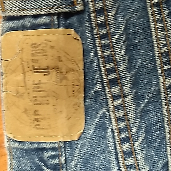 SOLD: vintage Gap Blue Jeans high-waisted button fly bootcut jeans - Picture 8 of 8